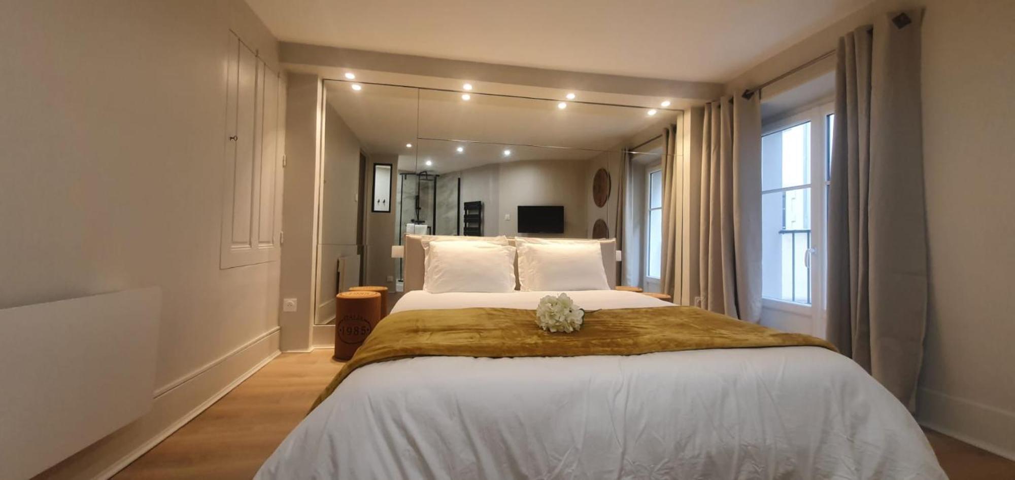 Suite Vinicole Hypercentre, Bastille & Gare 9 Min A Pied Гренобль Екстер'єр фото